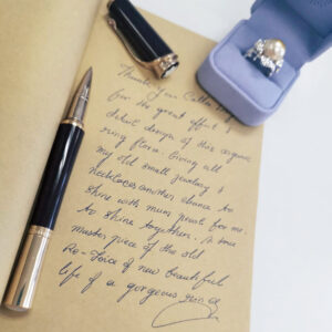 Jewels and love notes: an inseparable duo!