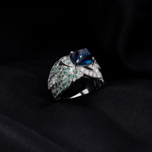 Sugarloaf Blue Sapphire Ring