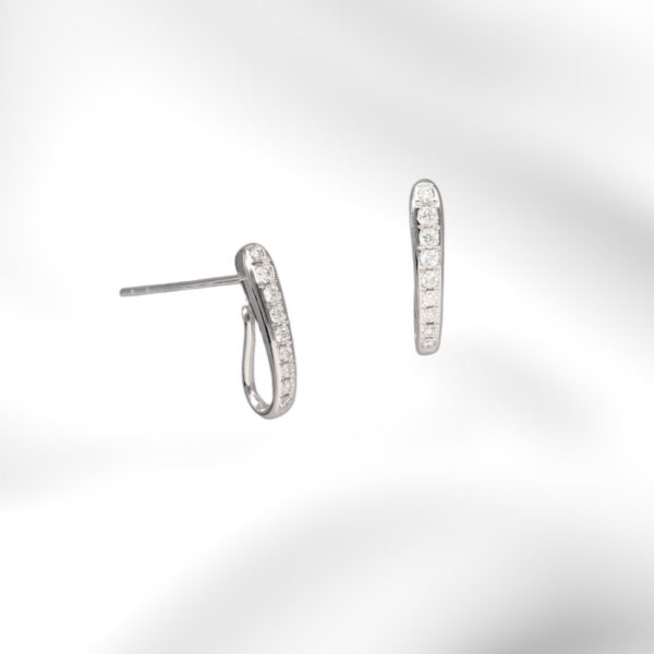 J Hoop Earrings in White Gold J-Hoop Earrings in White Gold