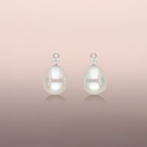 Pearl drop earrings with round brilliant diamonds