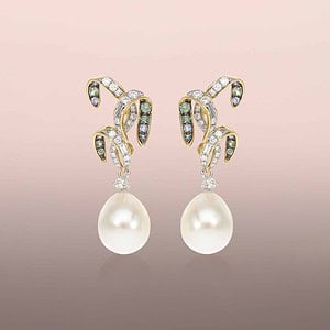 Pearl drop earrings with round brilliant diamonds