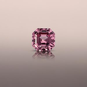 Malaia Garnet - Asscher cut 2.90cts