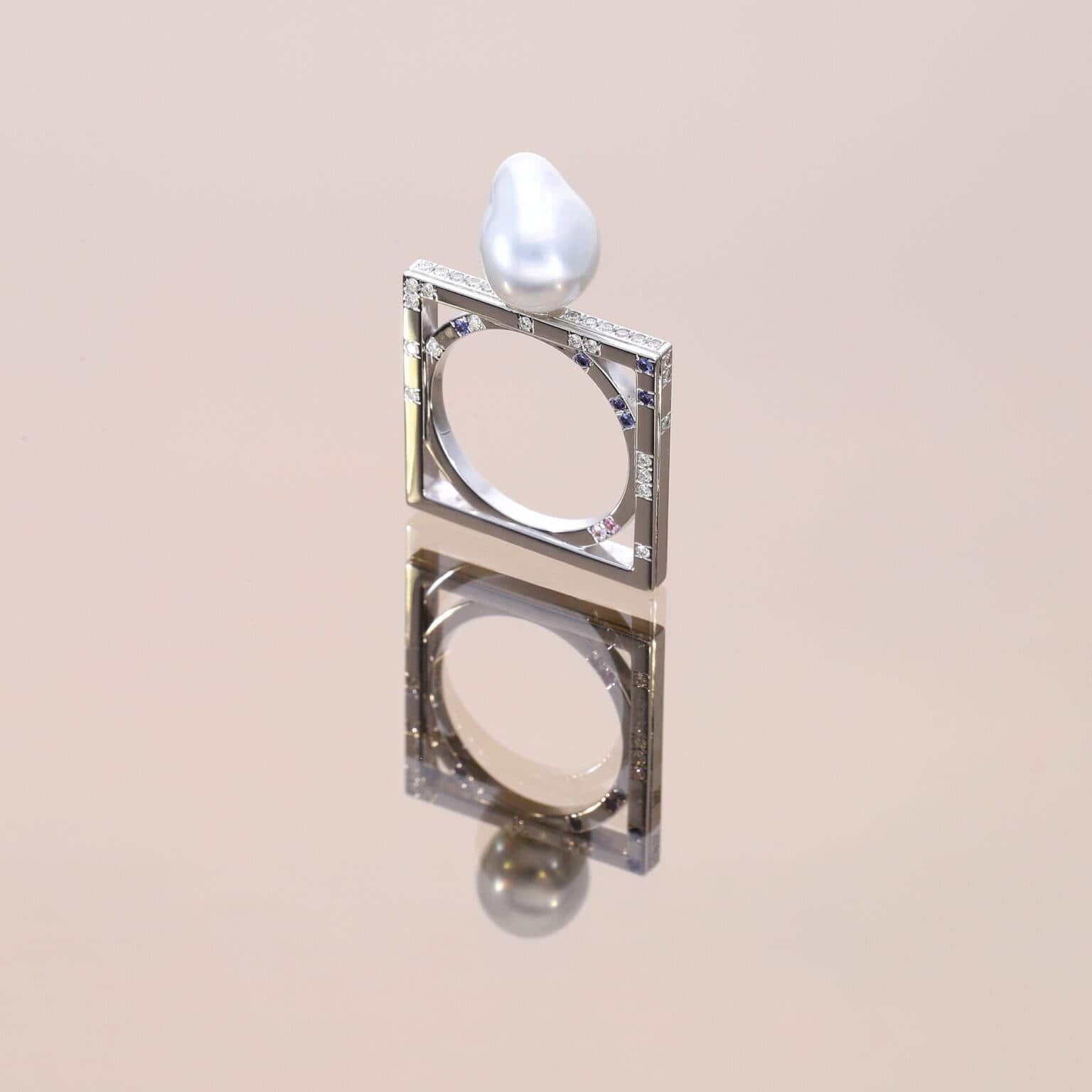 Baroque Pearl Square Ring