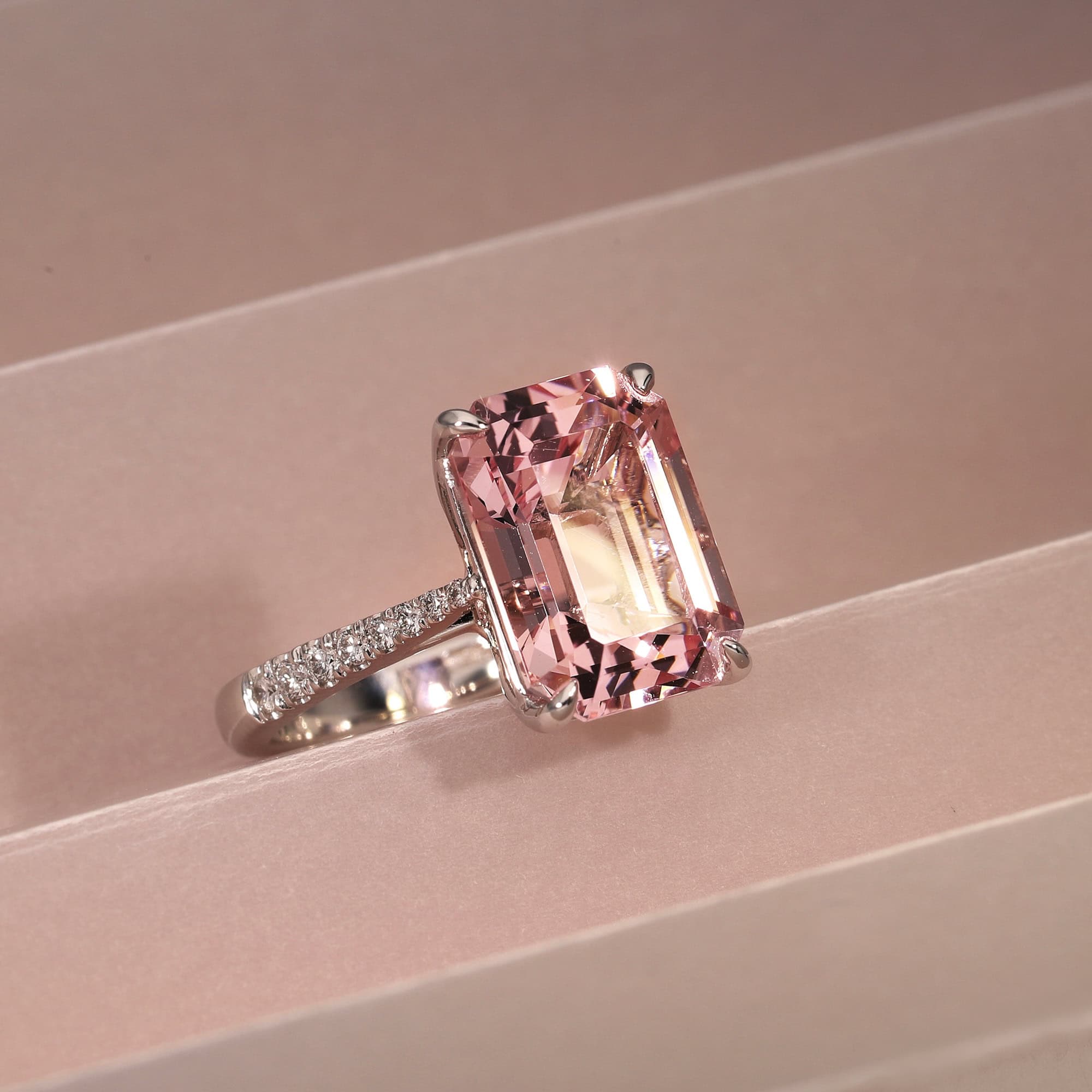 Morganite bespoke jewellery and engagement rings