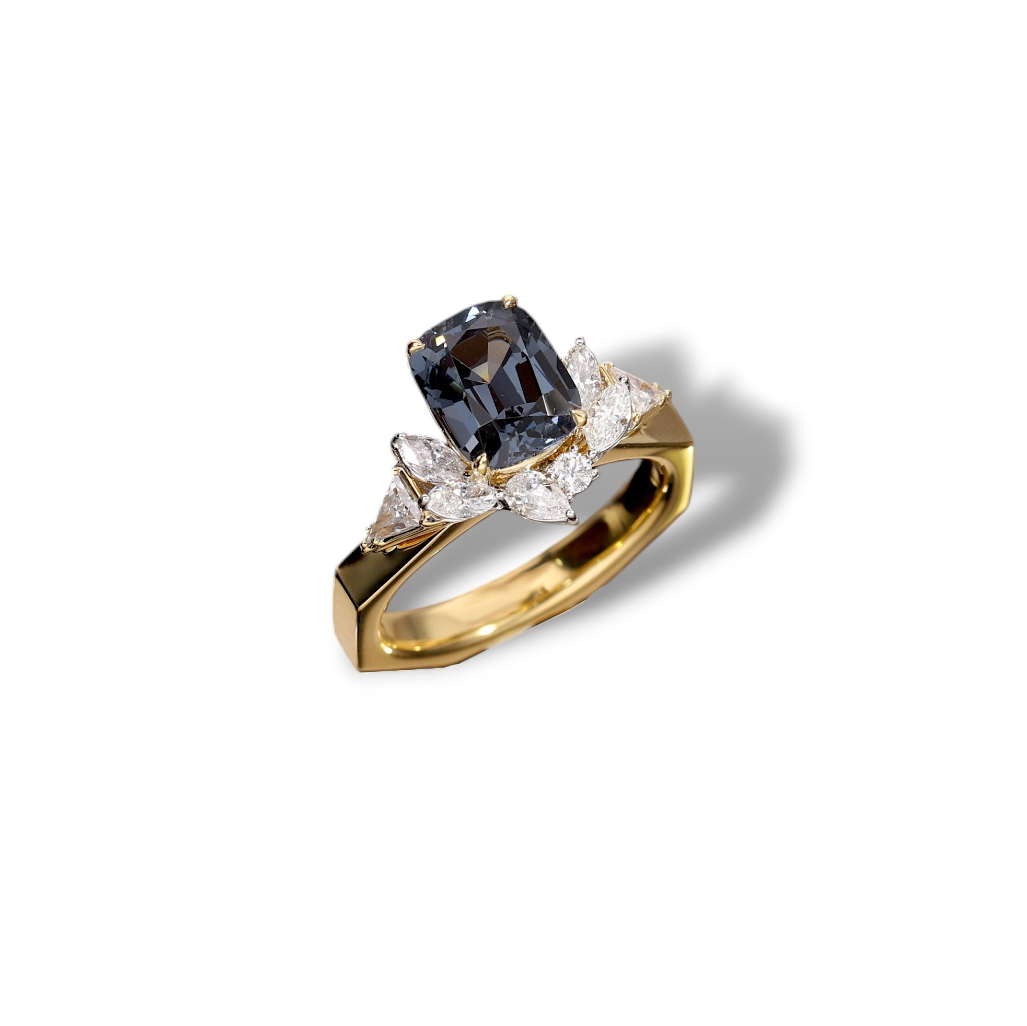 grey spinel neo bespoke ring
