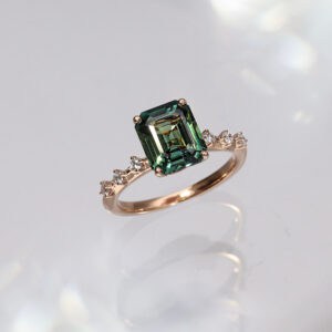 teal dark blue-green sapphire