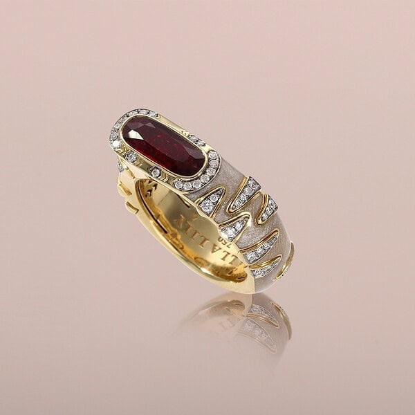 Ruby tiger Guilloché ring