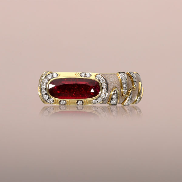 Ruby tiger Guilloché ring